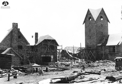 Construcción del Centro Cívico de la ciudad de Bariloche, provincia de Rio Negro.